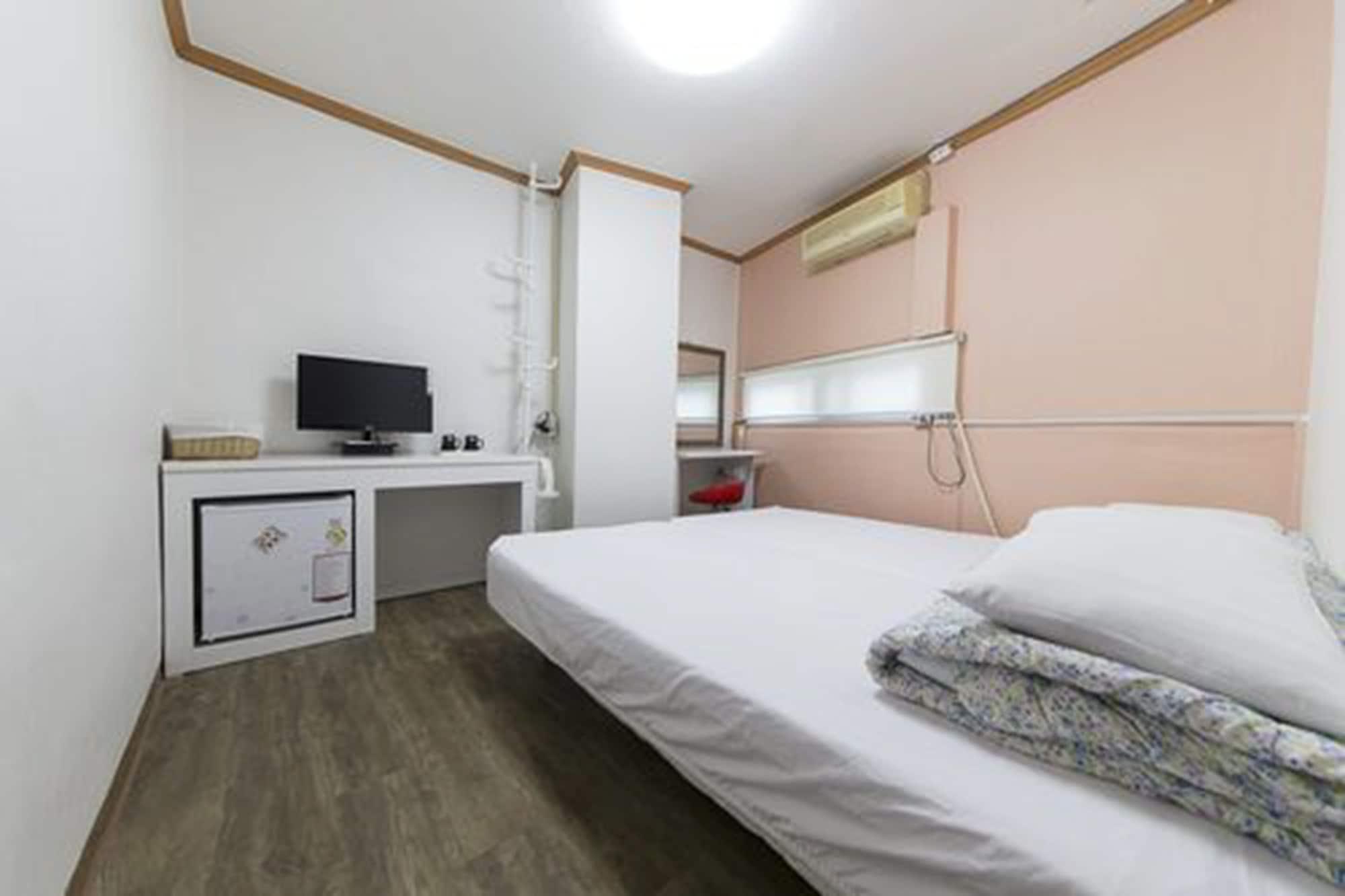 Hostel Metro โซล ภายนอก รูปภาพ